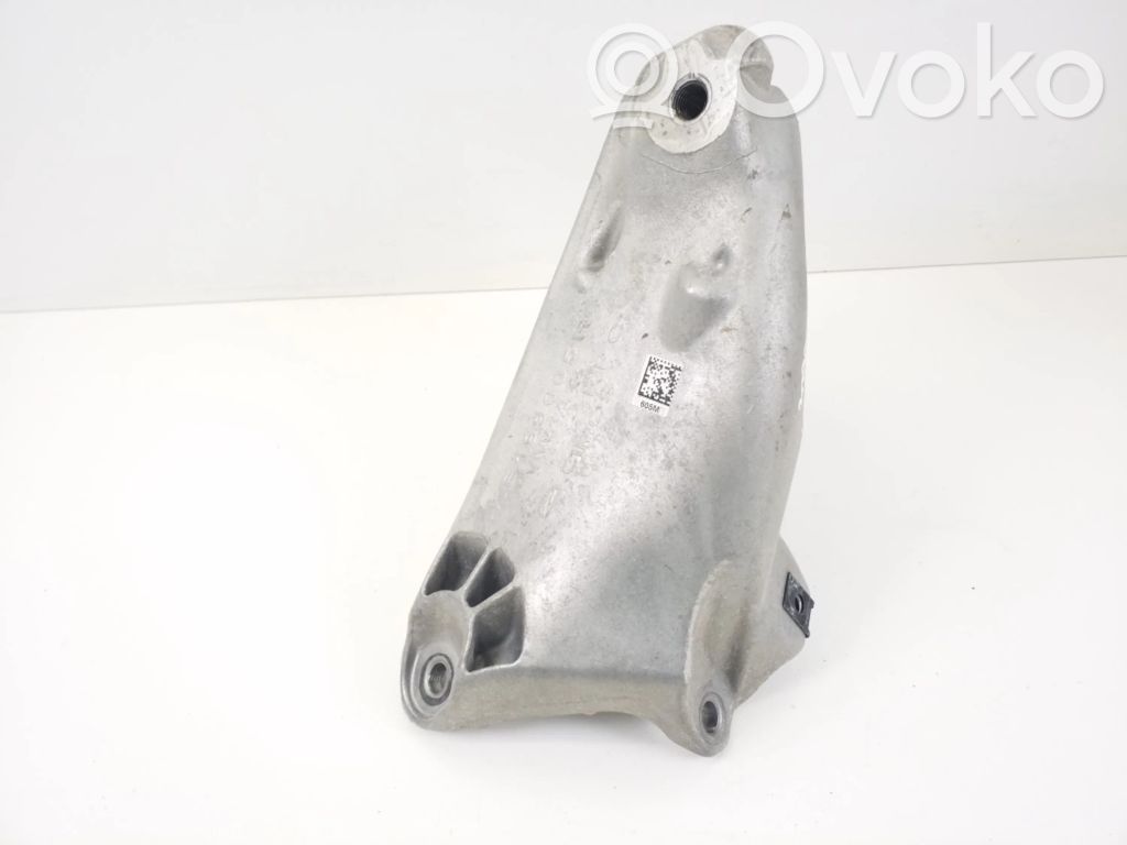 Audi e-tron Engine mounting bracket 