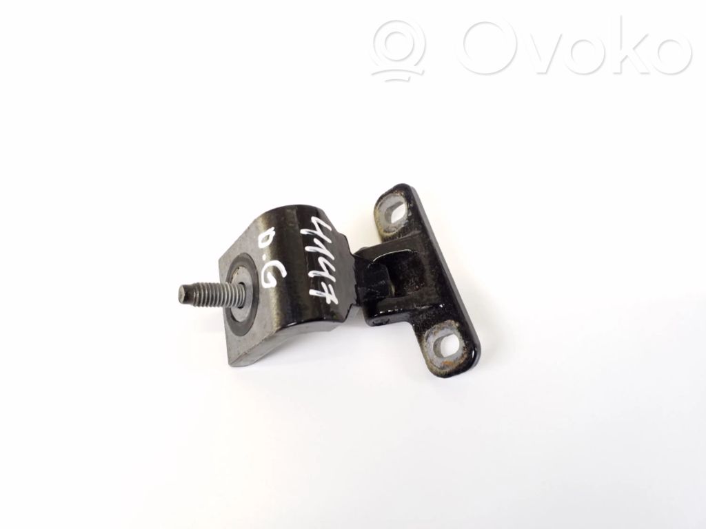 Audi e-tron Tailgate/trunk/boot hinge 