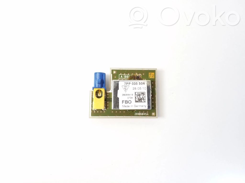 Porsche Cayenne (92A) Aerial GPS antenna 