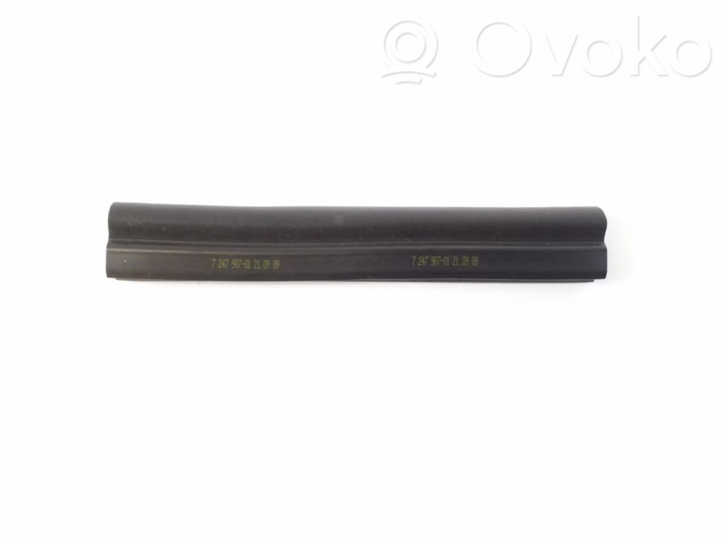BMW Z4 E89 Engine compartment rubber 