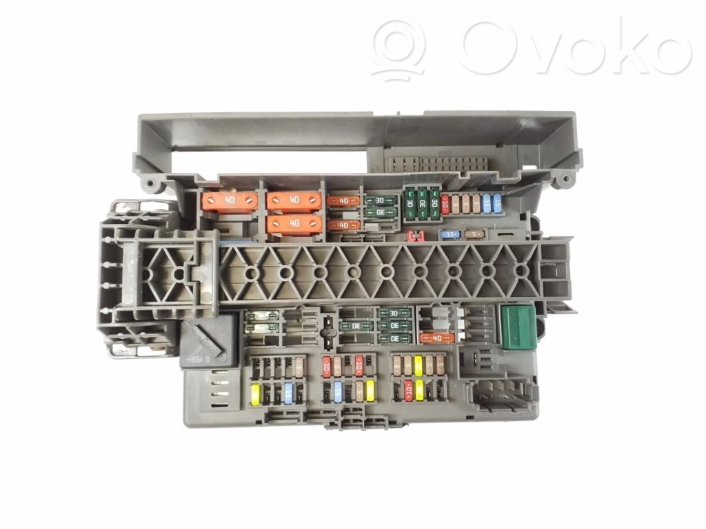 BMW Z4 E89 Drošinātāju bloks 