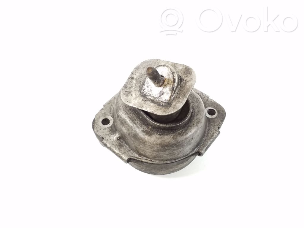 BMW X3 E83 Engine mount bracket 