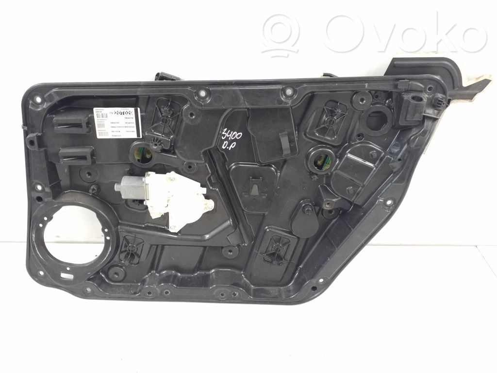 Mercedes-Benz GLA W156 X156 Elektryczny podnośnik szyby drzwi przednich 