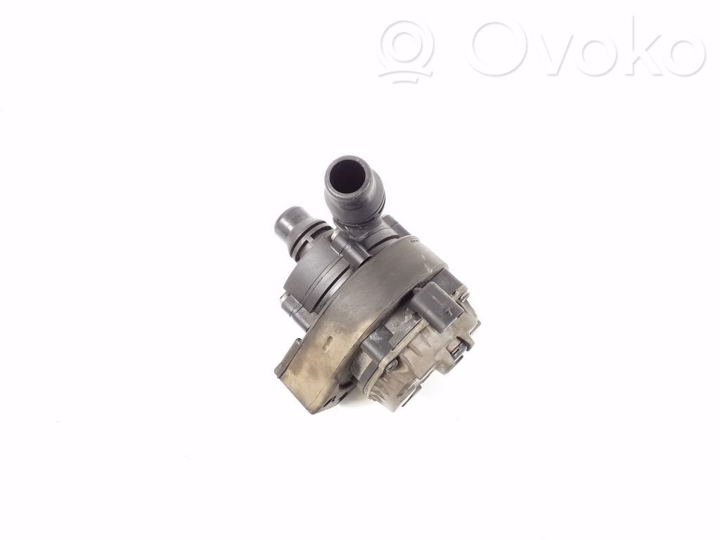 BMW 2 F45 Pompa cyrkulacji / obiegu wody 