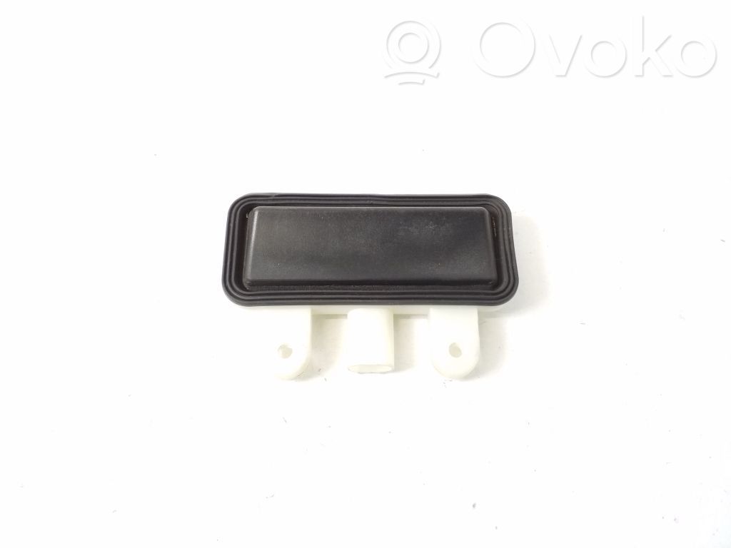 Infiniti Q30 Loading door exterior handle 