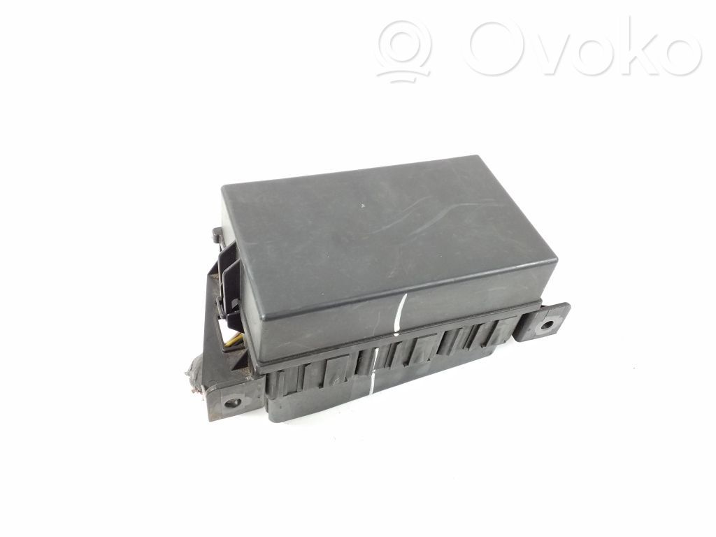 Módulo de fusible   04671886AA