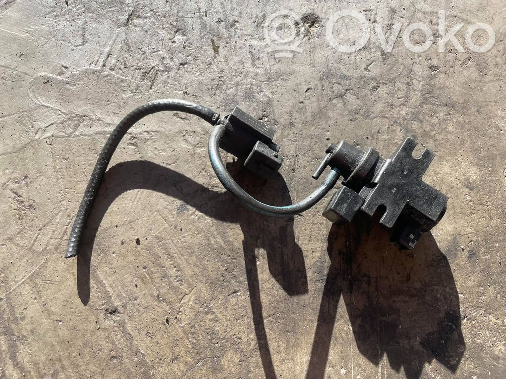 Solenoīda vārsts   72234100