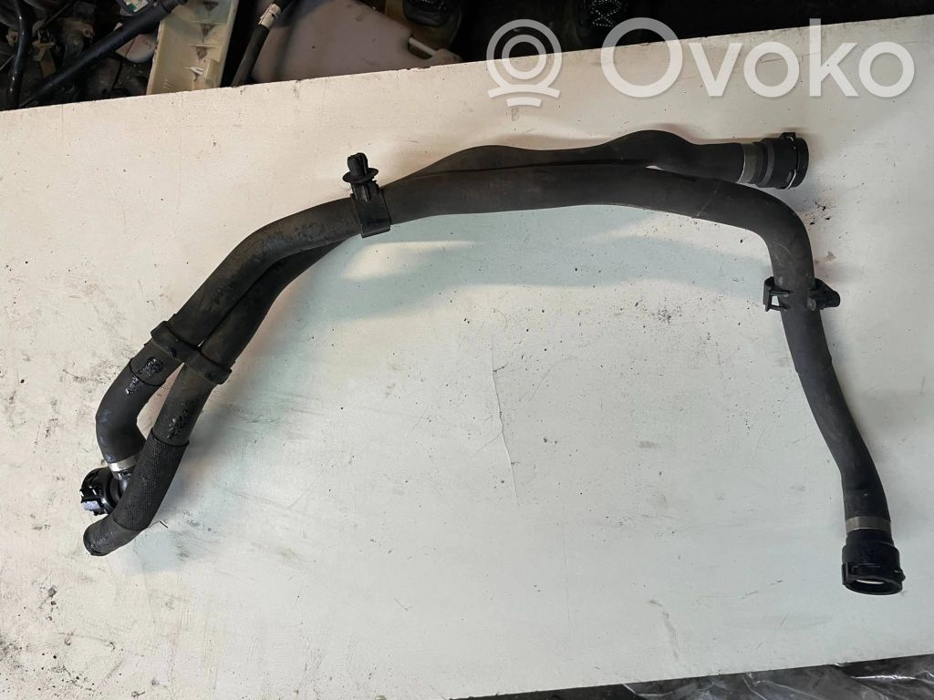 BMW 3 E92 E93 Engine coolant pipe/hose 