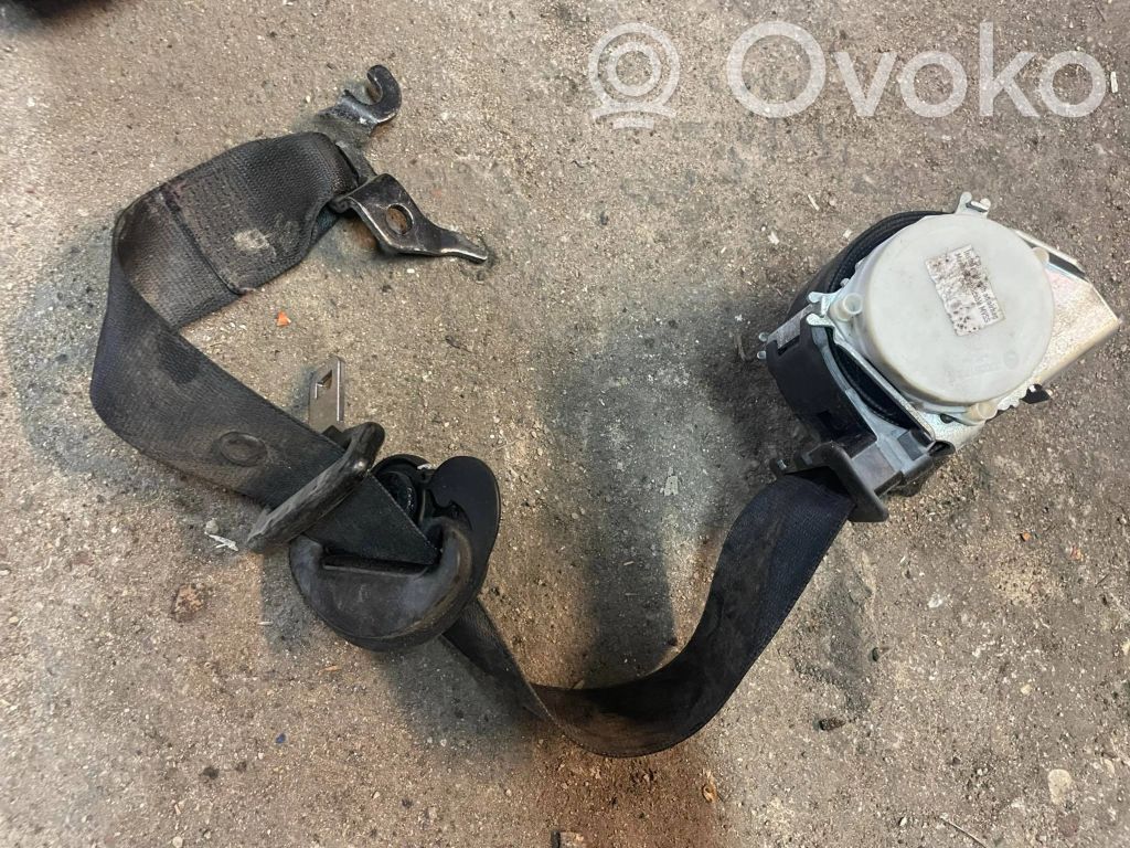 Front seatbelt   33059848,042831,011207