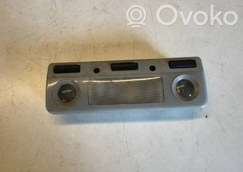 Front seat light   8369511