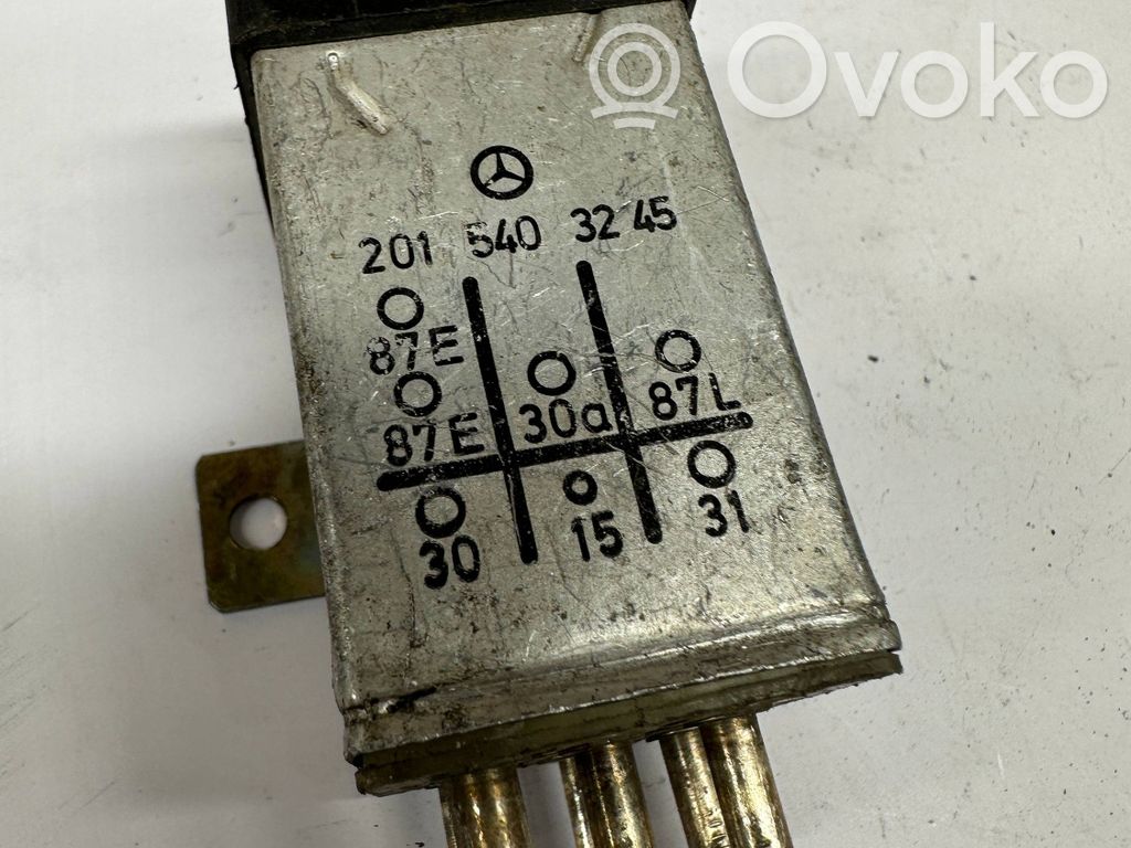 Mercedes-Benz E W124 Other relay 