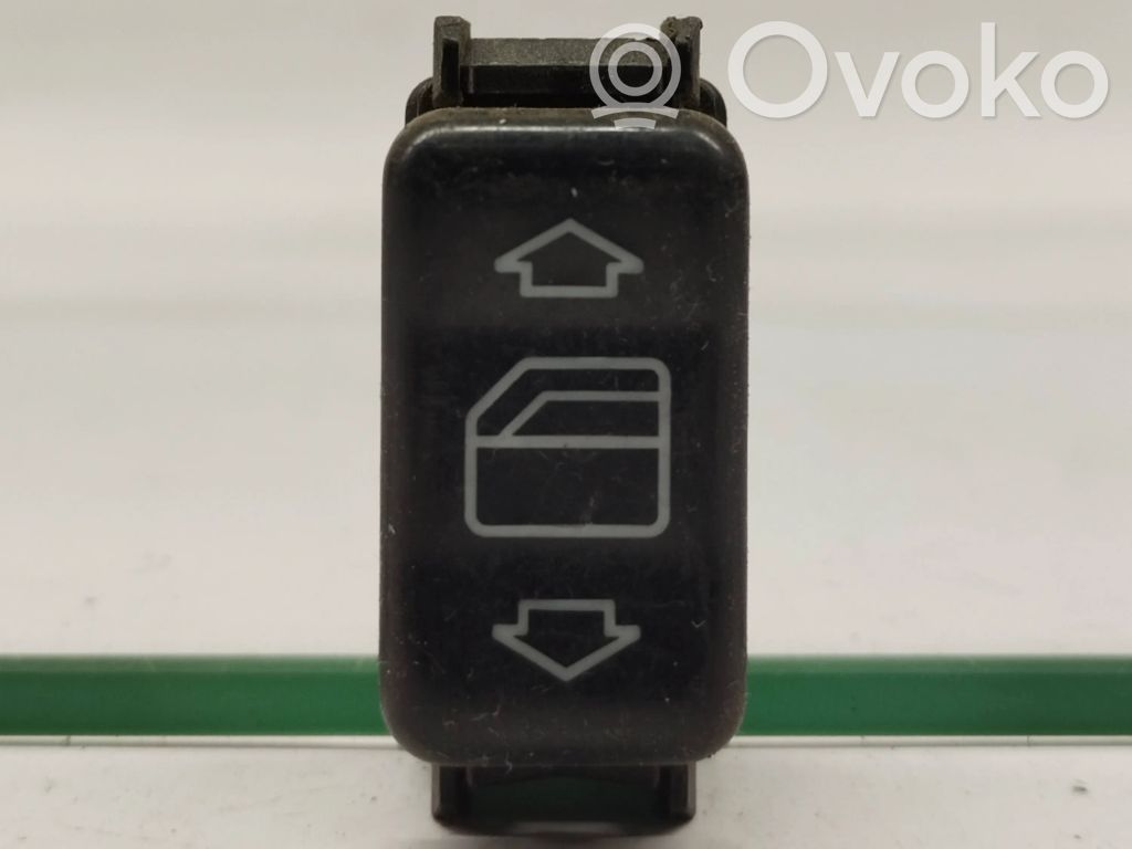 Mercedes-Benz E W124 Electric window control switch 