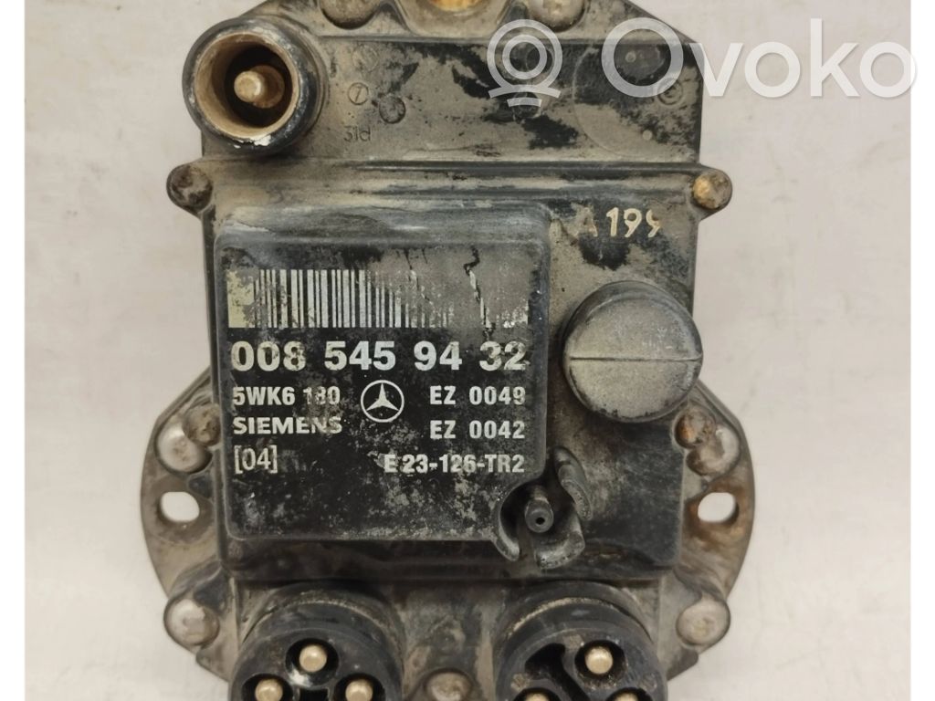 Mercedes-Benz 190 W201 Ignition amplifier control unit 