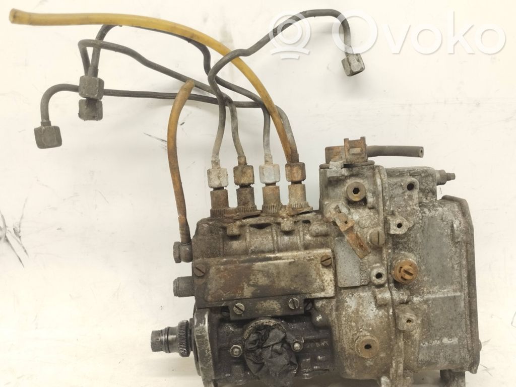 Pompa wtryskowa wysokiego ciśnienia   6150705301,A6150705301,0400074988,1415104733,OM615