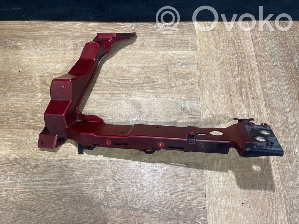 Jaguar F-Pace Support, crochet roue de secours 