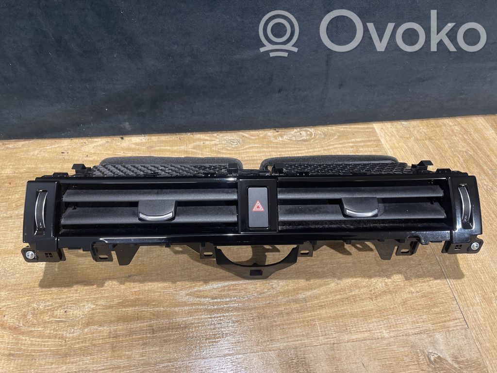 Land Rover Evoque II Dysze / Kratki środkowego nawiewu deski rozdzielczej 