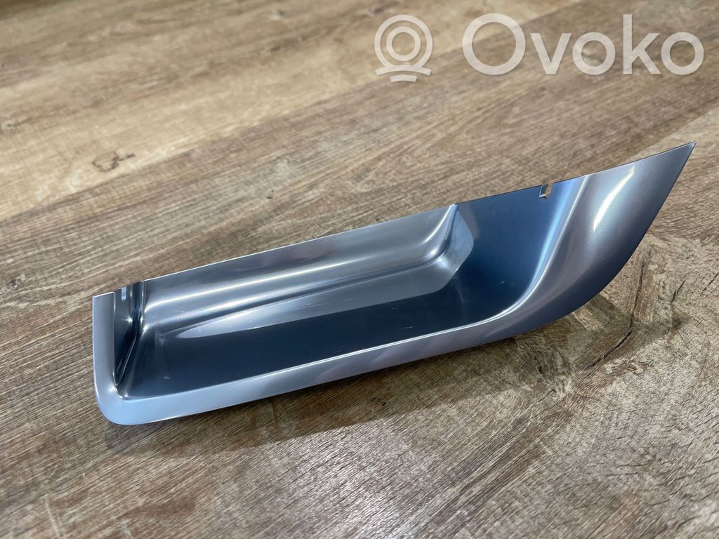 Jaguar E-Pace Etuoven verhoilu 