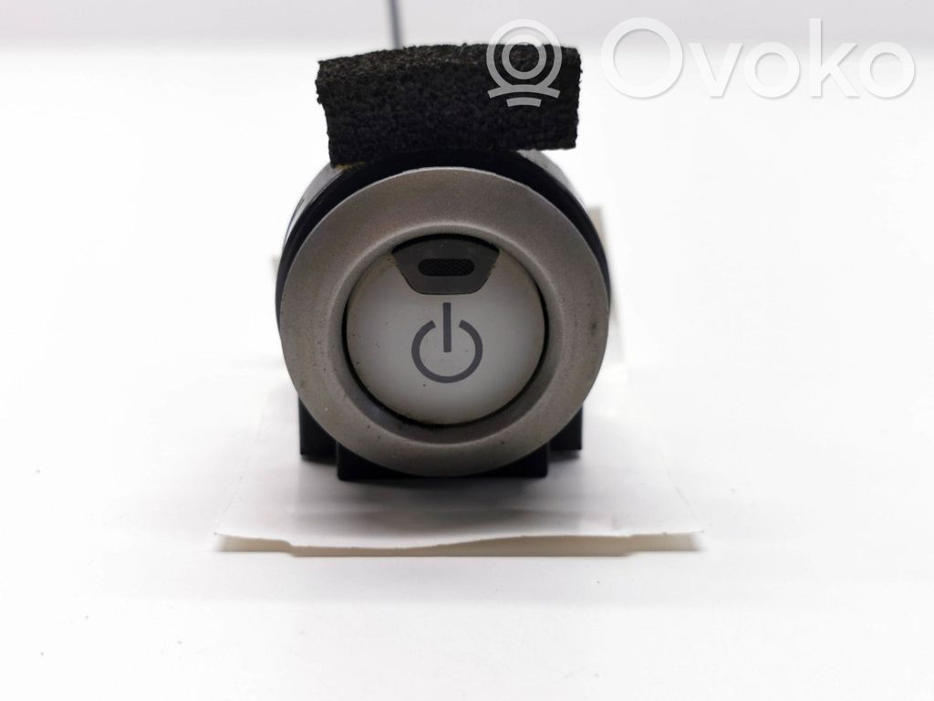 Nissan Leaf I (ZE0) Engine start stop button switch 