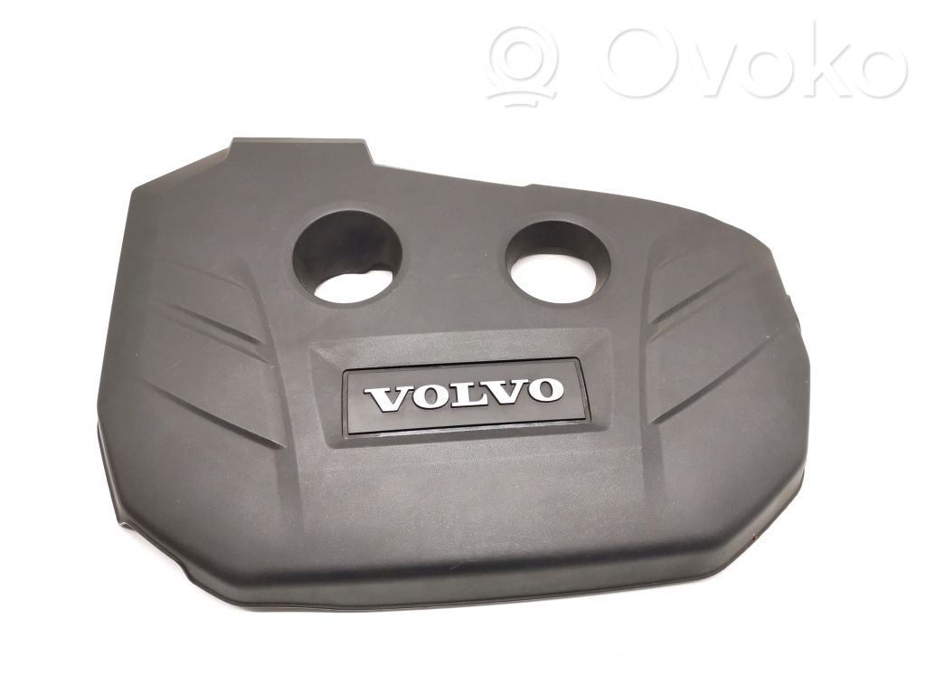 Volvo V70 Osłona górna silnika 