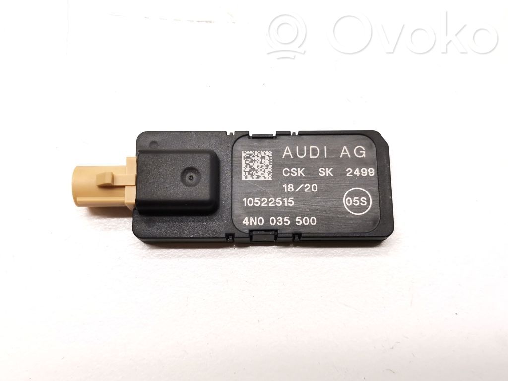 Audi e-tron Antena (GPS antena) 