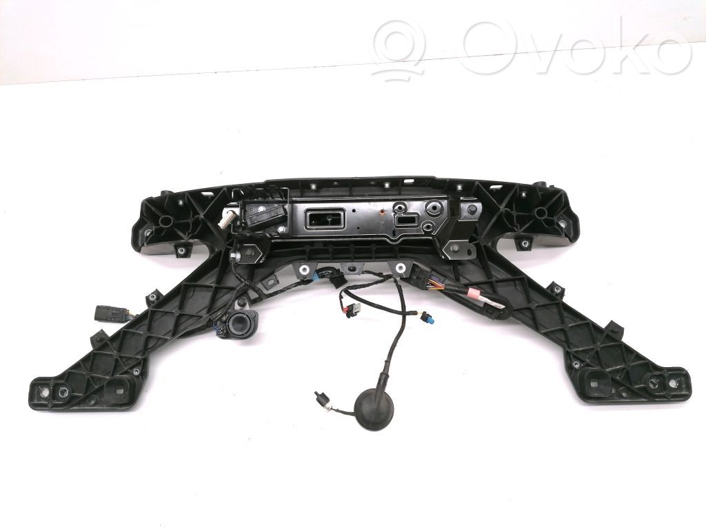 Tesla Model 3 Панель радиаторов 