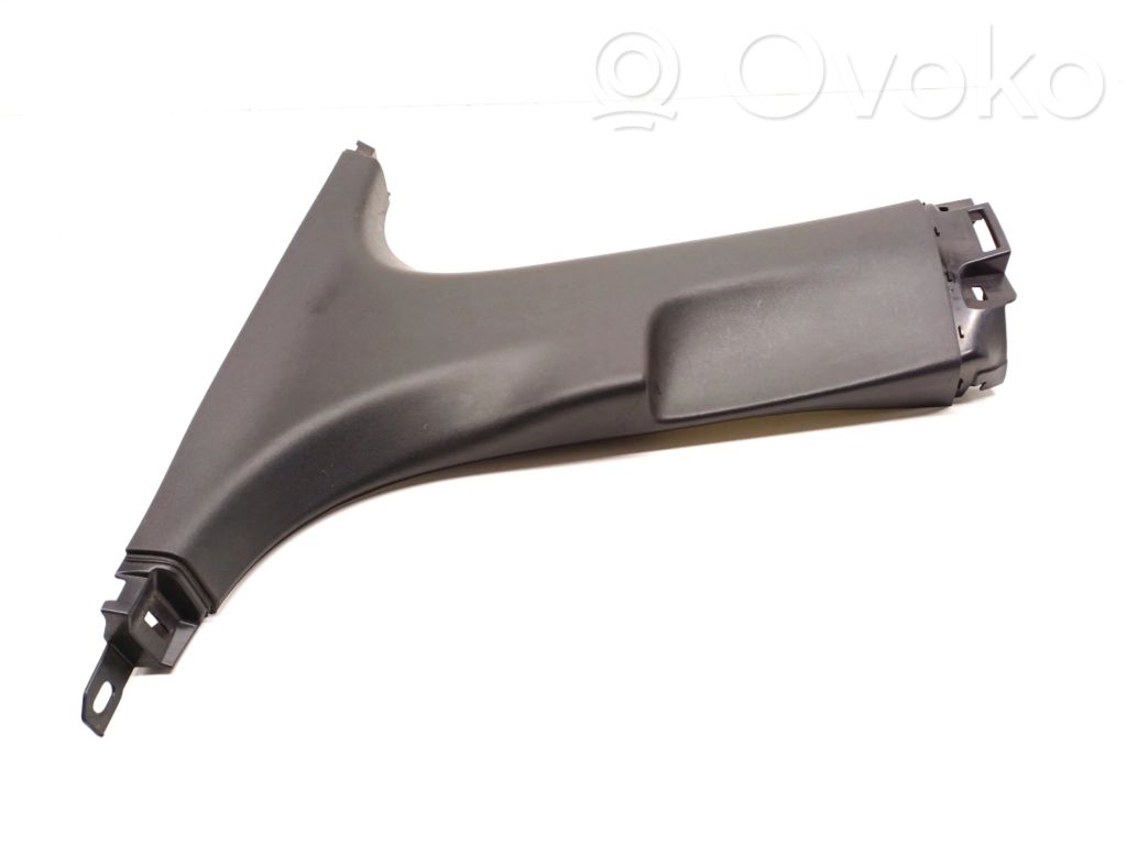 Tesla Model 3 Pilar (B) (inferior) 