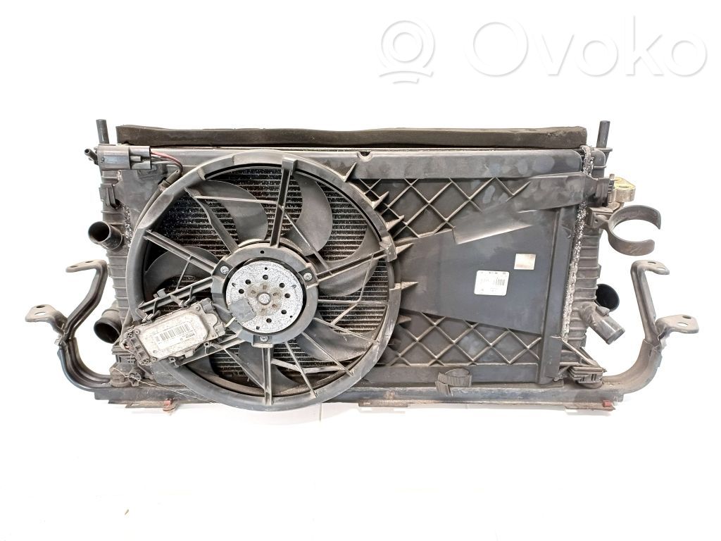 Volvo C30 Radiatora komplekts 