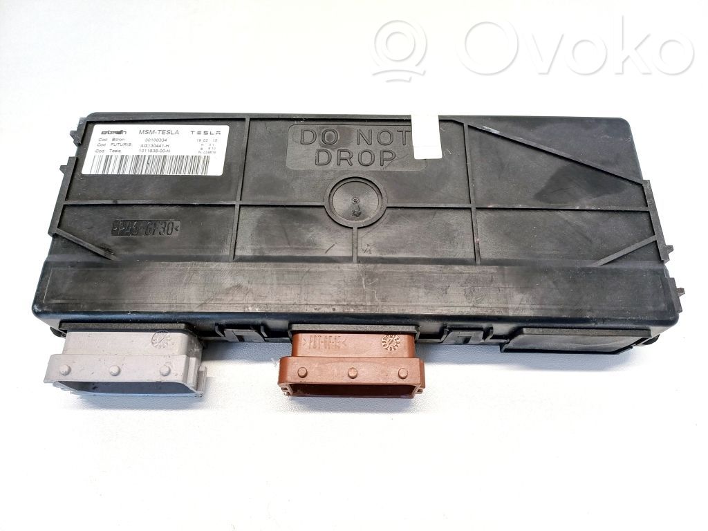 Tesla Model S Sėdynės valdymo blokas 