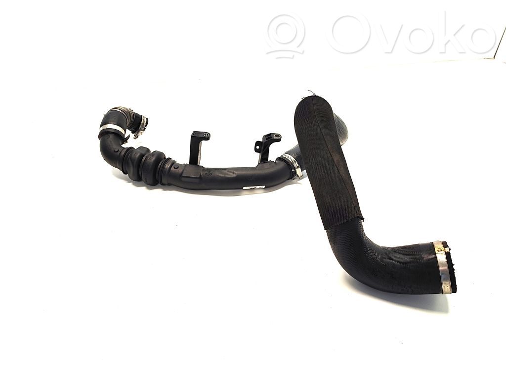Ford Kuga II Intercooler hose/pipe 