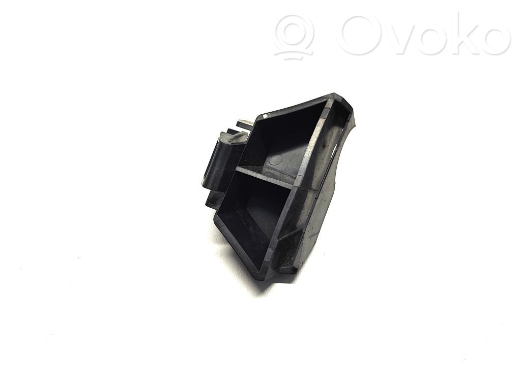 Tesla Model S Fog light bracket 