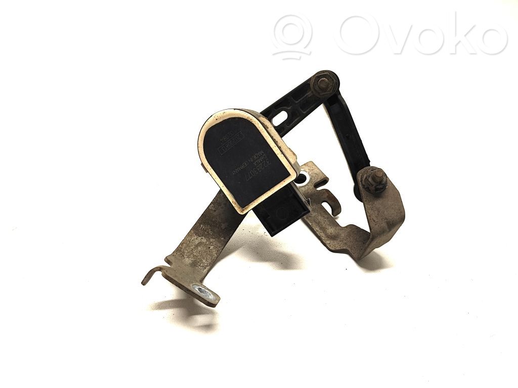 Polestar 2 Rear air suspension level height sensor 