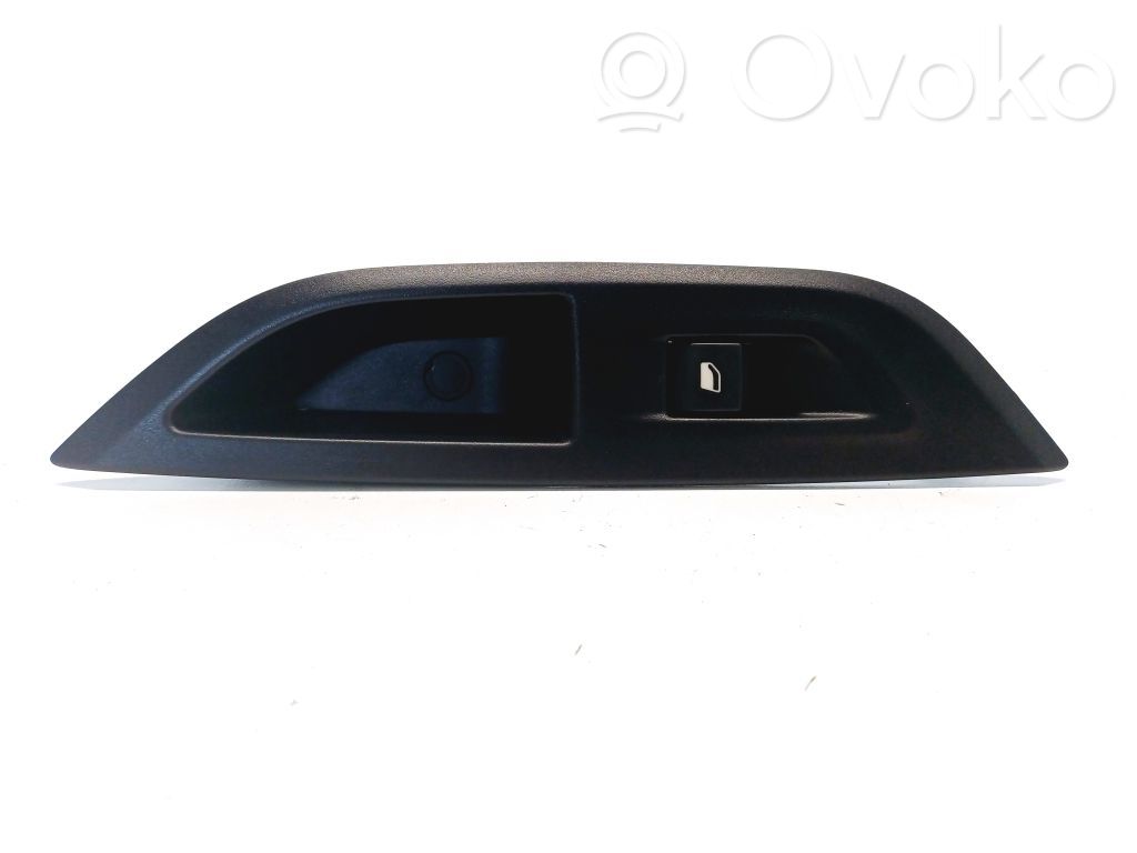 Peugeot 2008 II Electric window control switch 