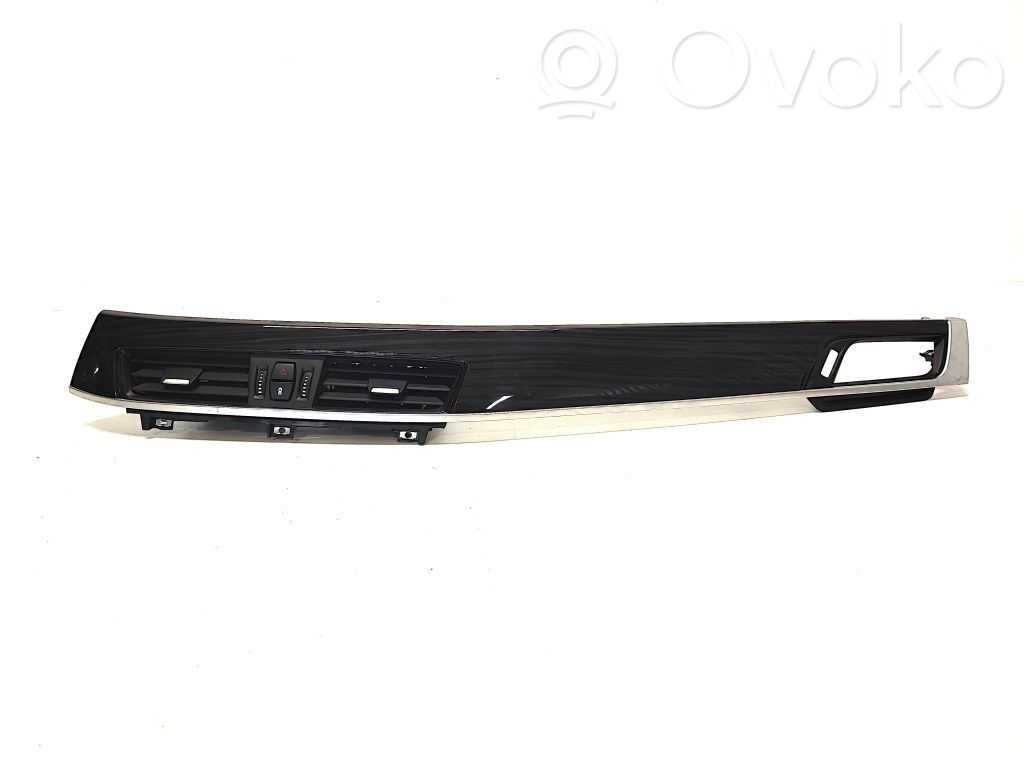 BMW X1 F48 F49 Ramka deski rozdzielczej 