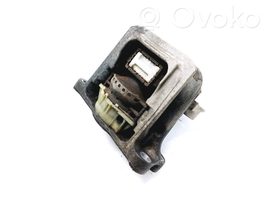 Ford Transit Custom Engine mount bracket 