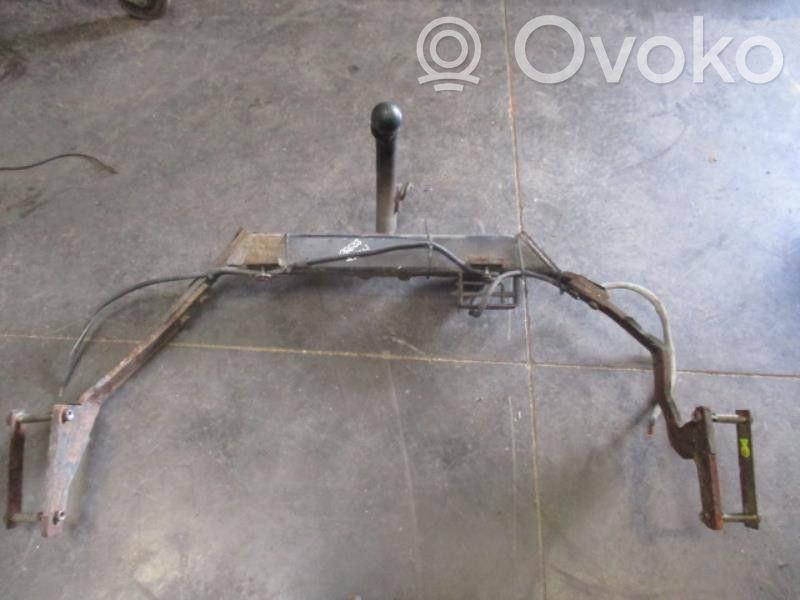 Citroen Xsara Picasso Hak holowniczy / Komplet 