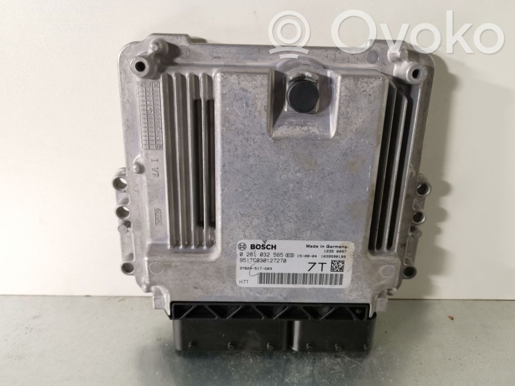 Engine control unit/module   0281032565