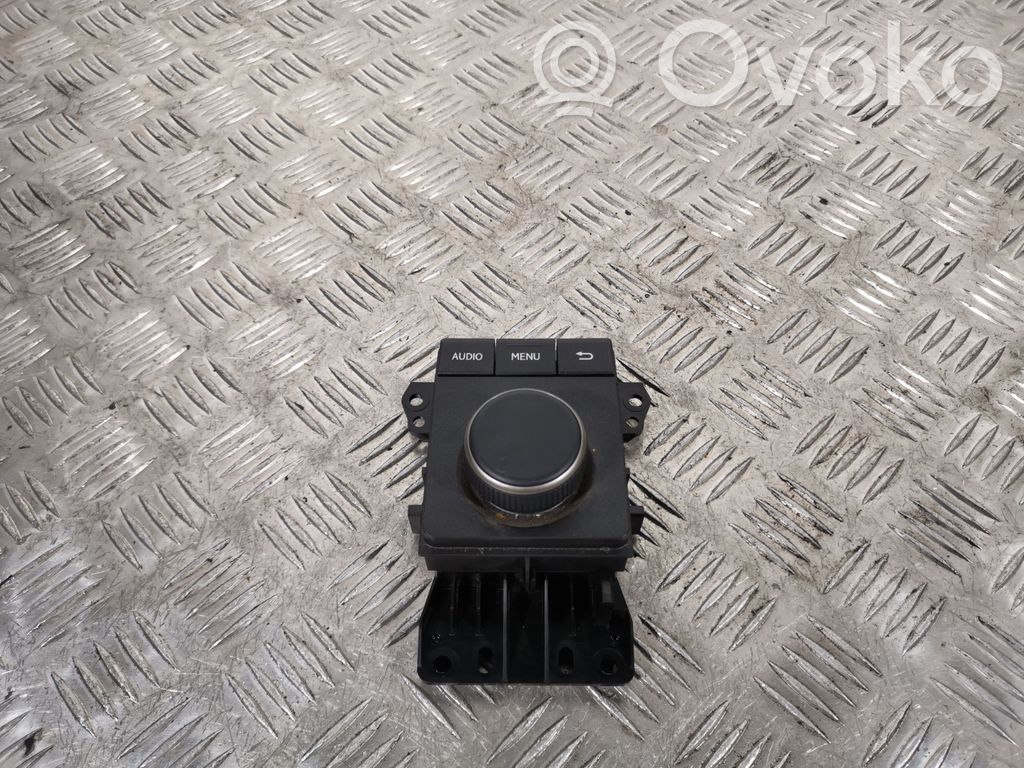 Lexus NX Unidad central de control multimedia 