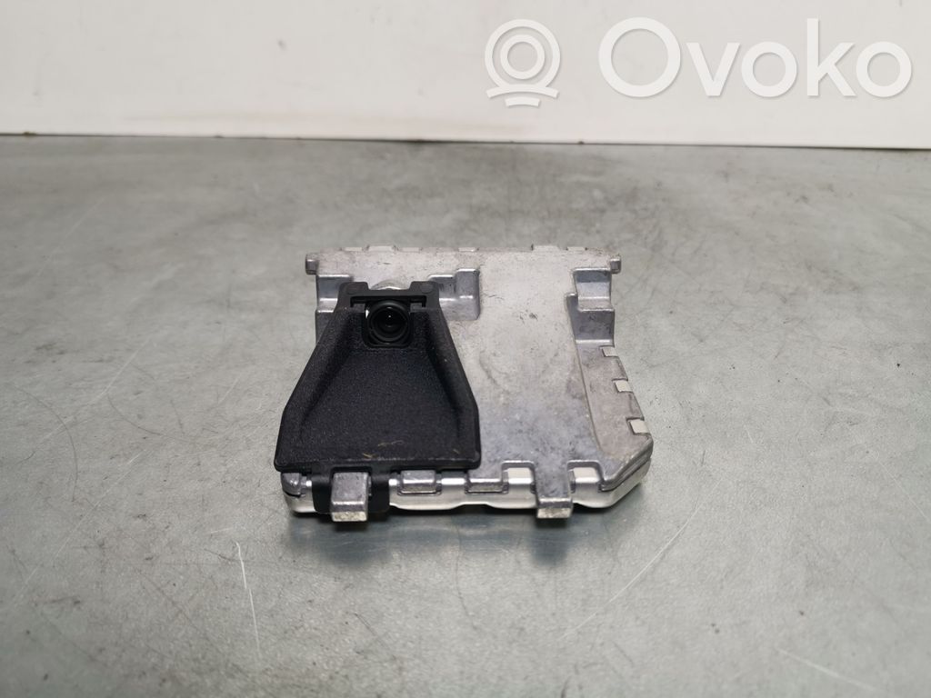 Mazda 6 Windshield/windscreen camera 