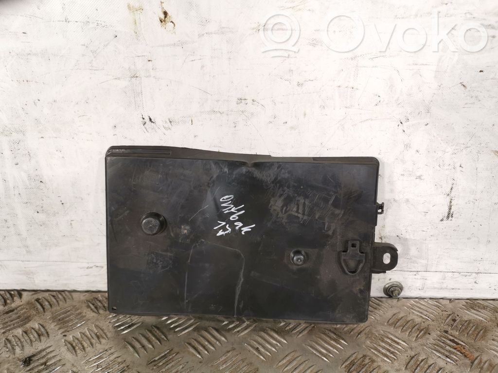 Batteriegestell   82122AJ001