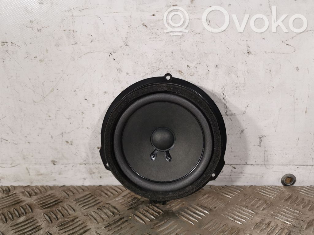 Front door speaker   ET4T18808DA