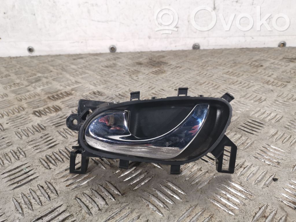 Nissan X-Trail T32 Rear door interior handle 