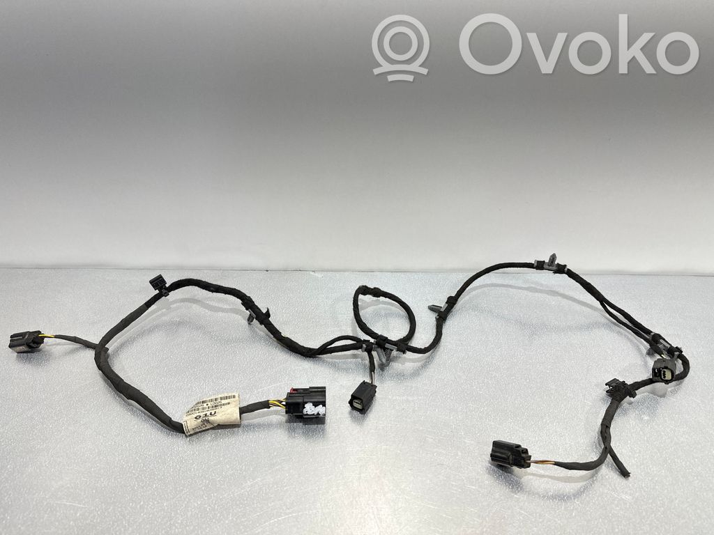Opel Zafira C Parkošanas (PDC) sensoru vadu instalācija 