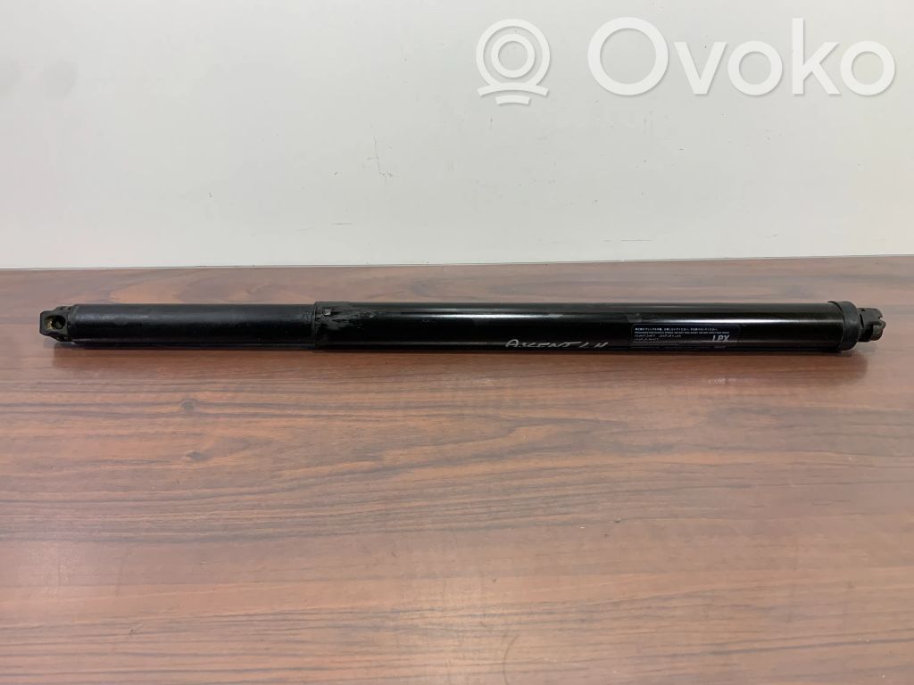 Subaru Ascent Tailgate/trunk strut/damper 