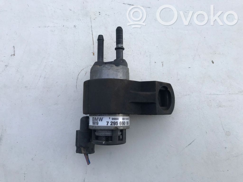 BMW 3 F30 F35 F31 Zbiornik płynu AdBlue 