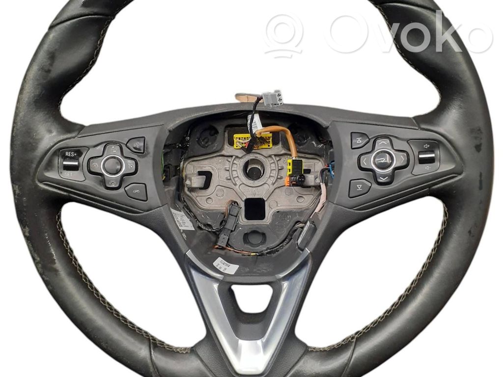 Opel Astra K Steering wheel 