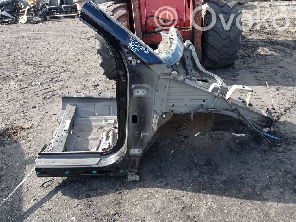 Panel lateral delantero
