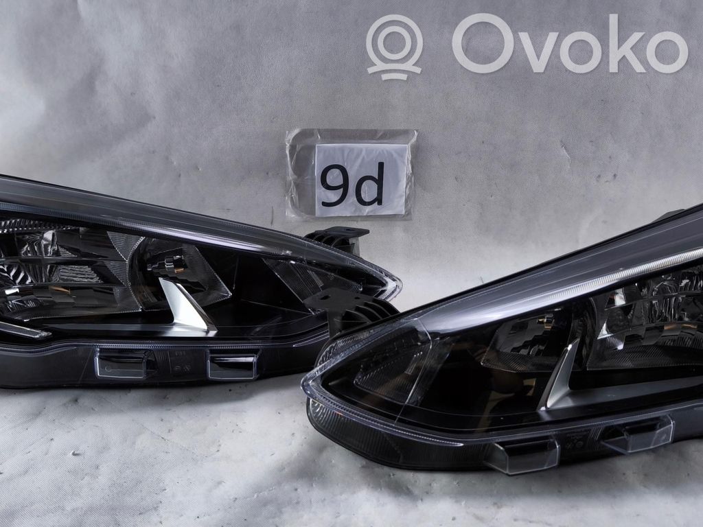 Ford Focus Headlight/headlamp 