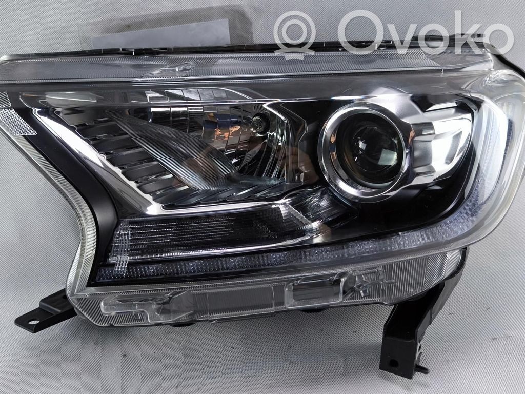 Ford Ranger Headlight/headlamp 