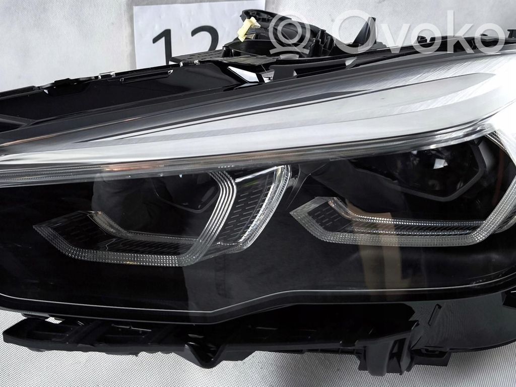 BMW 2 F44 Scheinwerfer 