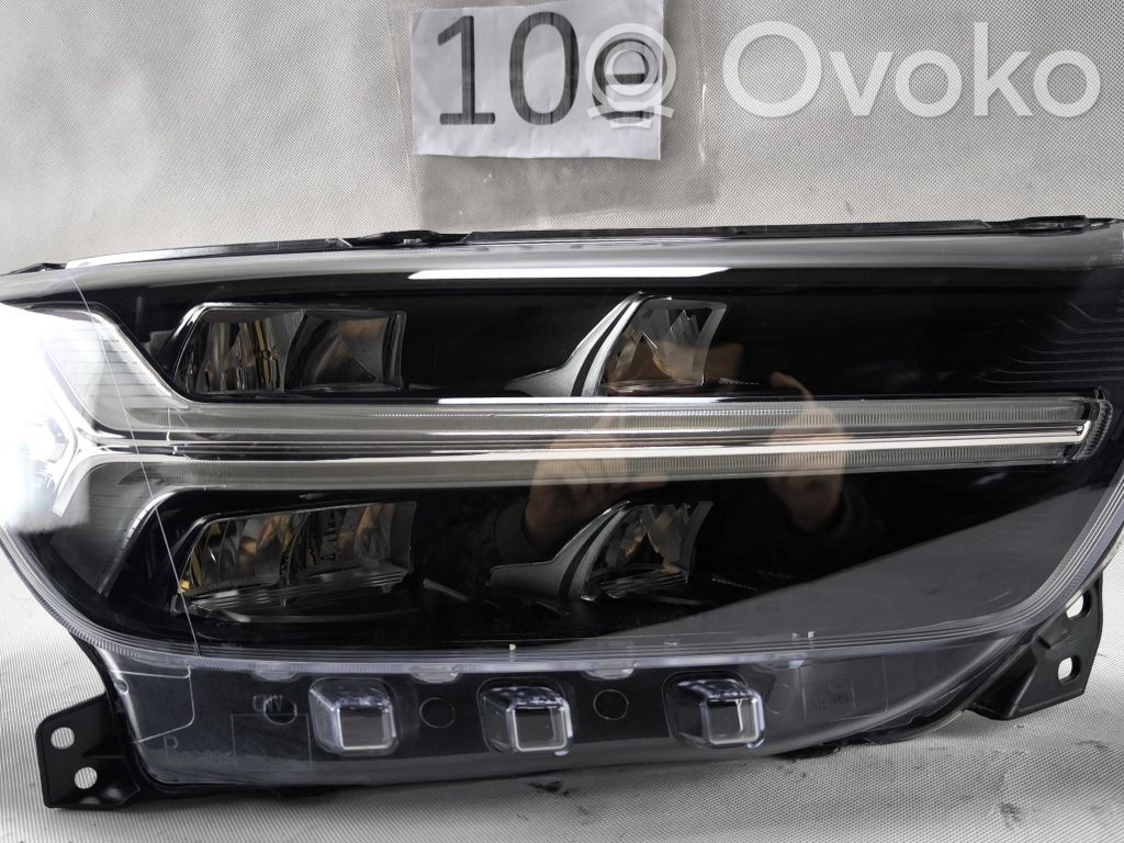 Volvo XC40 Scheinwerfer 